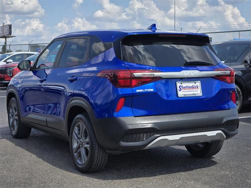 2023 Kia Seltos LX