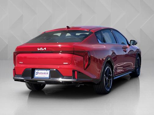 2025 Kia K4 GT-Line