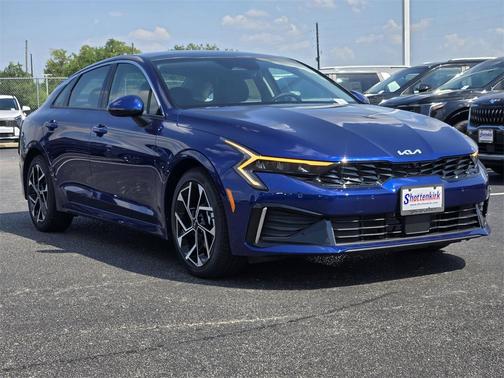2026 Kia K5 EX