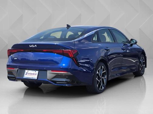 2026 Kia K5 EX