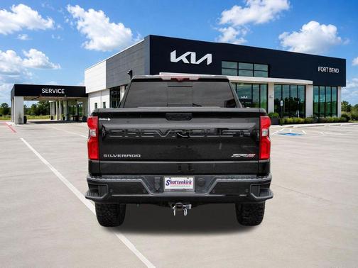 Black 2025 Chevrolet Silverado 1500 ZR2