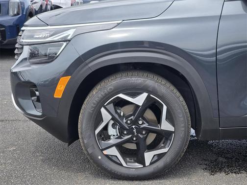 2025 Kia Seltos S
