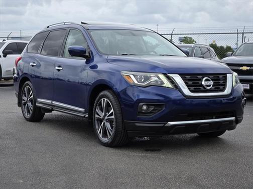 2018 Nissan Pathfinder Platinum