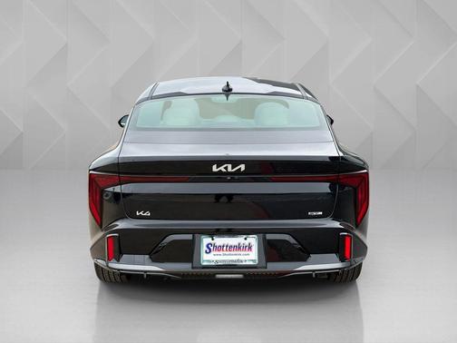 Aurora Black 2026 Kia K4 GT-Line