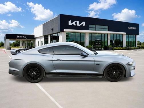 Iconic Silver Metallic 2023 Ford Mustang GT Premium