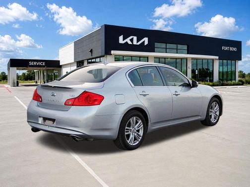 Liquid Platinum 2012 INFINITI G37x Base