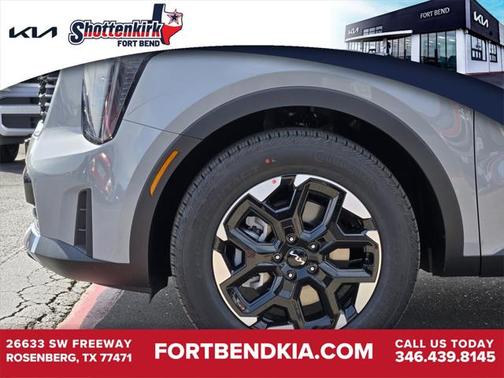 2025 Kia Sorento S