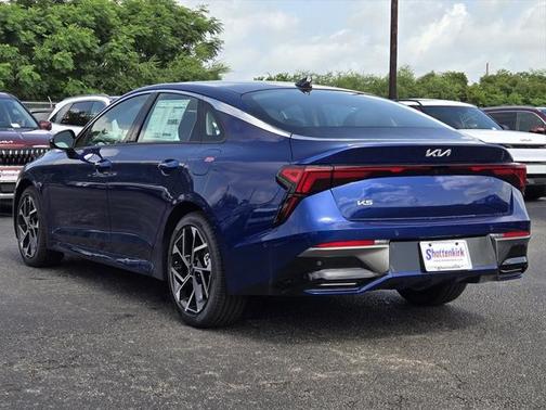 2025 Kia K5 EX