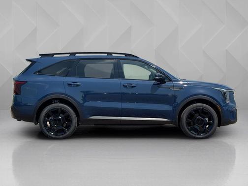 Ebony Black 2026 Kia Sorento SX