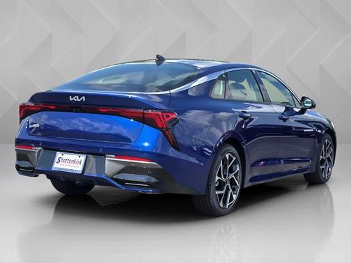 2026 Kia K5 EX