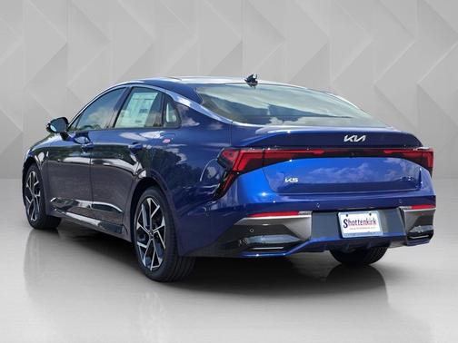 2026 Kia K5 EX