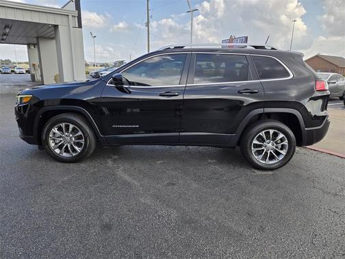 2021 Jeep Cherokee Latitude Lux