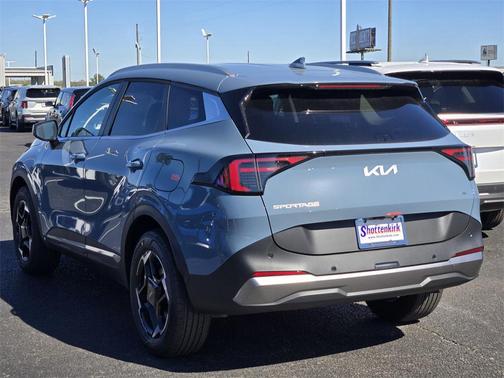 2026 Kia Sportage Hybrid EX