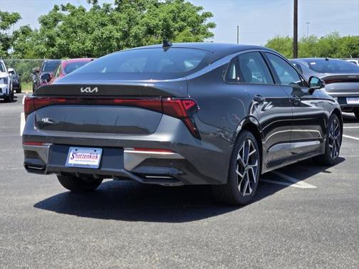 2025 Kia K5 EX
