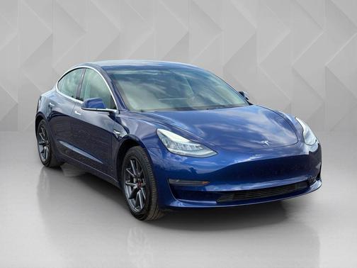 2019 Tesla Model 3 Standard Range