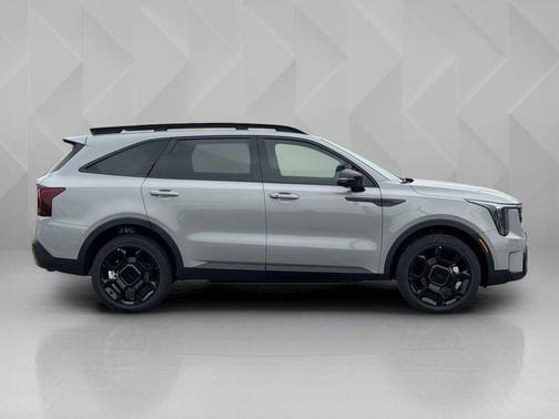 Wolf Gray 2026 Kia Sorento SX