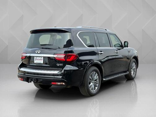 Black Obsidian 2022 INFINITI QX80 Luxe