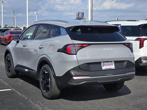 2026 Kia Sportage Hybrid EX