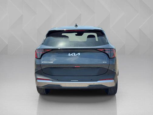 Gray 2026 Kia Sportage Hybrid LX