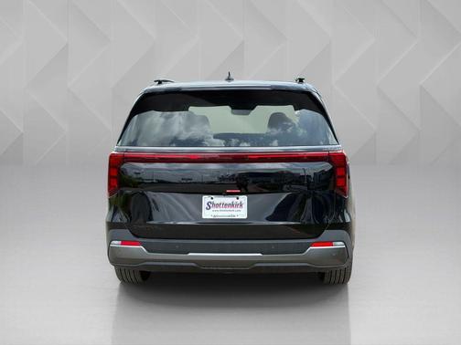 Aurora Black Pearl 2026 Kia Carnival SX