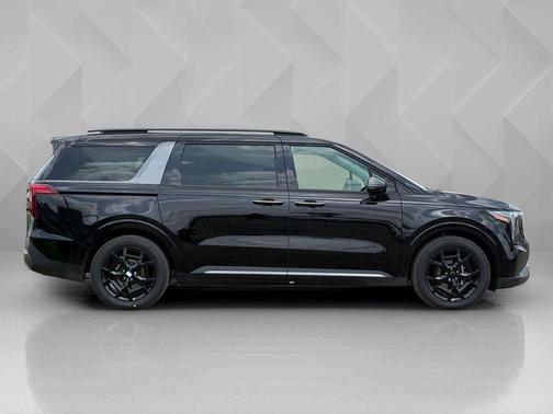 Aurora Black Pearl 2026 Kia Carnival SX