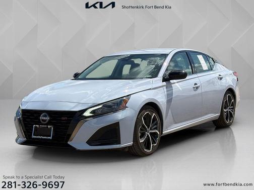 Gray Sky Pearl 2024 Nissan Altima SR FWD
