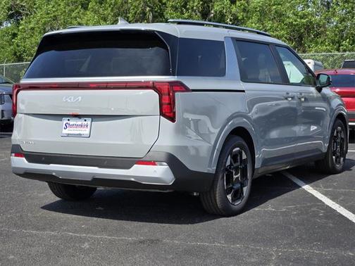 2025 Kia Carnival EX