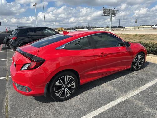 2018 Honda Civic EX-L