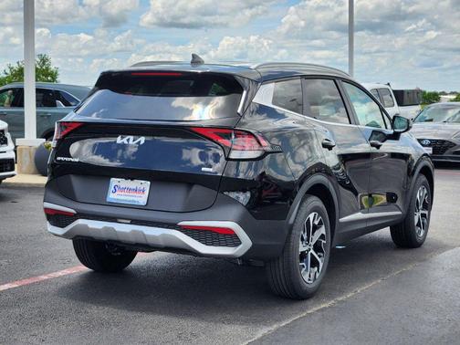 2025 Kia Sportage EX