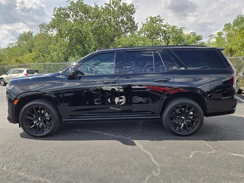 2023 Cadillac Escalade Sport