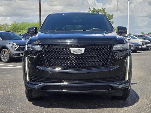 2023 Cadillac Escalade Sport