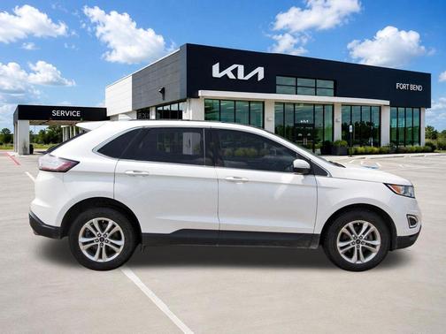 White Platinum Clearcoat Metallic 2018 Ford Edge SEL