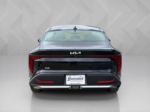 Aurora Black 2026 Kia K4 LXS