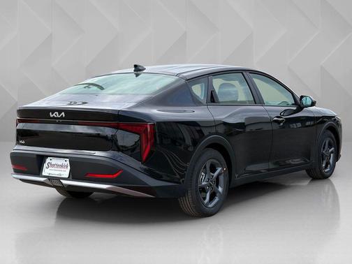 Aurora Black 2026 Kia K4 LXS