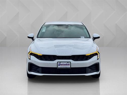 2026 Kia K5 LXS