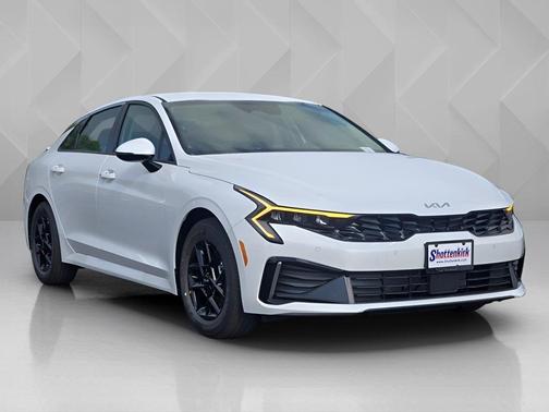 2026 Kia K5 LXS