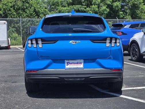 2022 Ford Mustang Mach-E Select