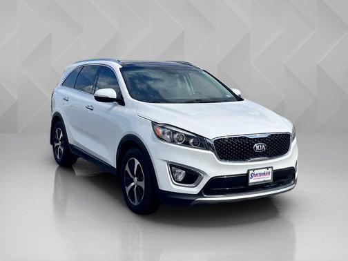 2016 Kia Sorento EX