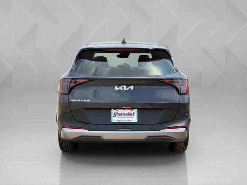 Metal 2026 Kia Sportage LX