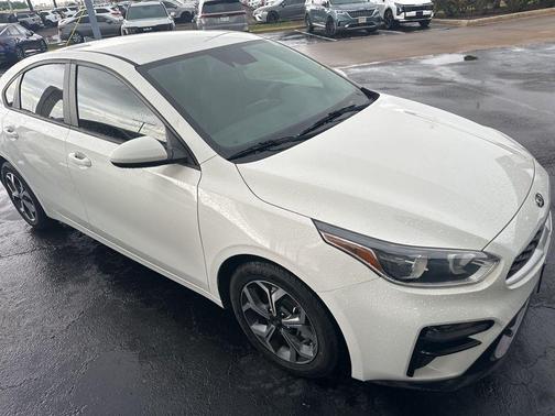 Clear White 2020 Kia Forte LXS