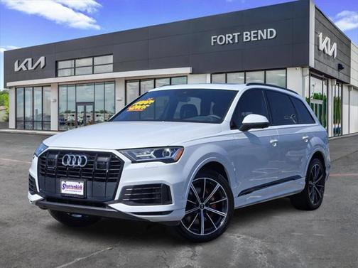 2021 Audi Q7 55 Premium Plus