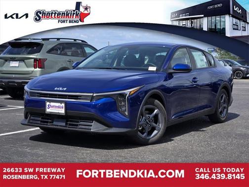 2025 Kia K4 LXS