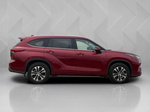 Ruby Flare Pearl 2021 Toyota Highlander XLE