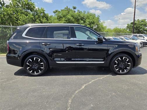 2023 Kia Telluride SX