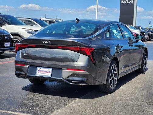 2026 Kia K5 EX