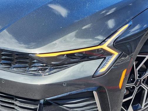 2026 Kia K5 EX