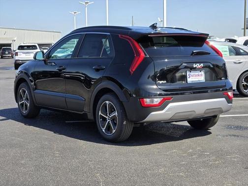 2025 Kia Niro LX