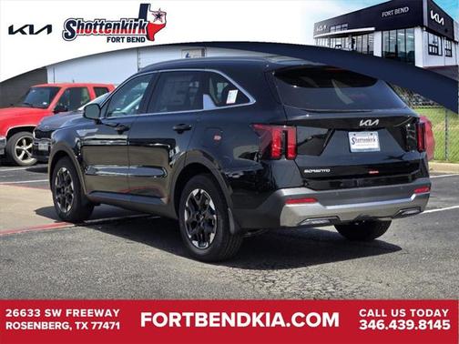 2025 Kia Sorento S