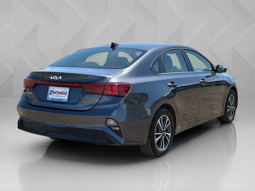 Gravity Gray 2022 Kia Forte LXS