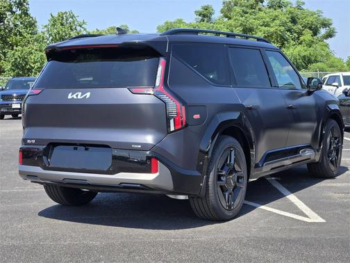 2026 Kia EV9 GT-Line